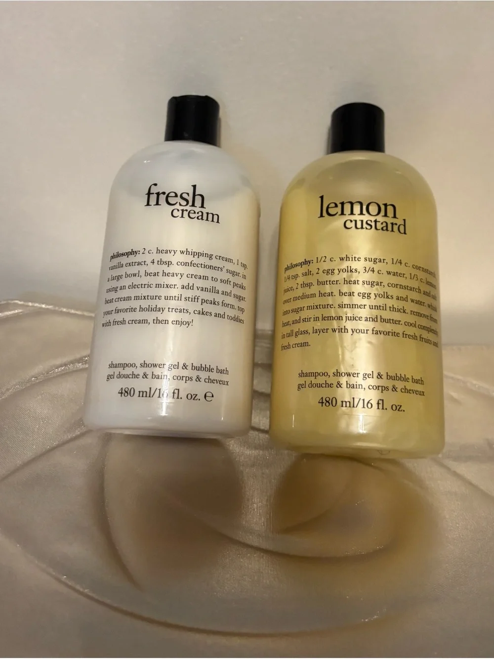 Philosophy Lemon Custard Hydrating Shower Gel - Pale Yellow with Black Cap